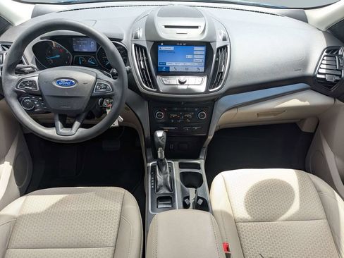 Used 2017 Ford Escape SE w/ Equipment Group 201A FWD image 14