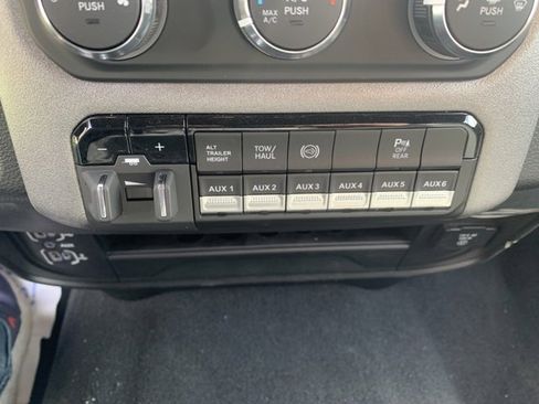 New 2024 RAM 3500 Tradesman image 15