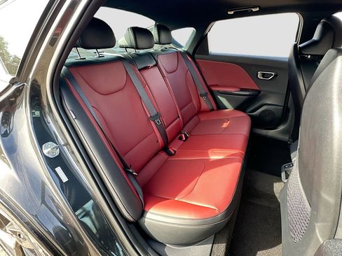 New 2025 Kia K4 GT-Line image 28