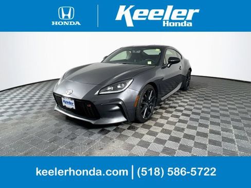 Used 2023 Toyota GR86 Premium w/ ALL Weather Mat Package (TMS) RWD image 1