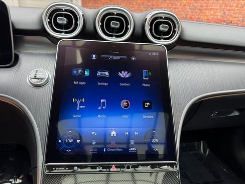 Used 2023 Mercedes-Benz C 300 4MATIC Sedan image 18