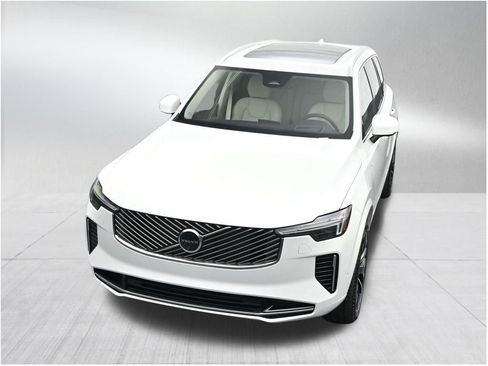 New 2026 Volvo XC90 T8 Ultra w/ Protection Package Premier AWD/4WD image 20