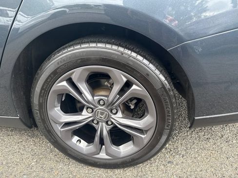 Used 2023 Honda Accord EX image 29