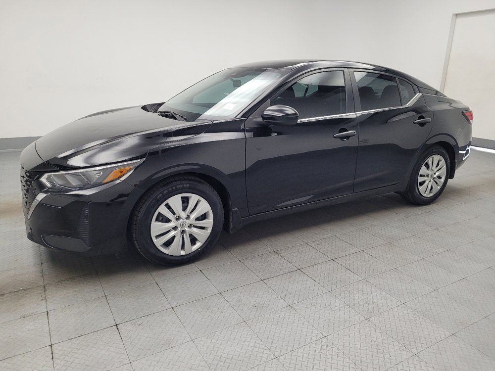 Used 2025 Nissan Sentra S FWD image 2