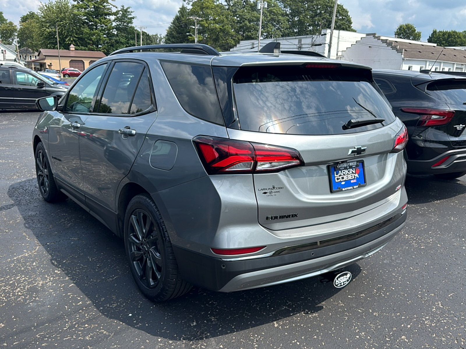 Used 2023 Chevrolet Equinox RS FWD image 5