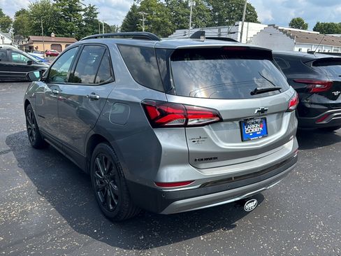 Used 2023 Chevrolet Equinox RS FWD image 5