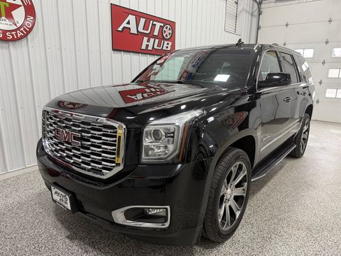 Used 2018 GMC Yukon Denali w/ Open Road Package image 2