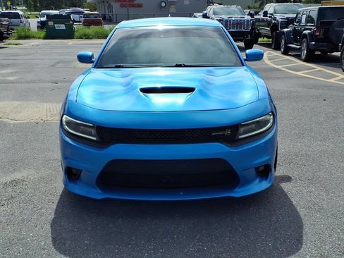 Used 2015 Dodge Charger R/T Scat Pack w/ Technology Group RWD image 2