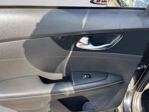 Used 2023 Kia Forte GT-Line w/ GT-Line Technology Package FWD image 22