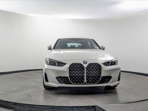 Used 2025 BMW 430i w/ Premium Package image 12