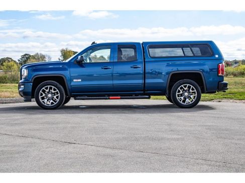 Used 2018 GMC Sierra 1500 SLT image 39