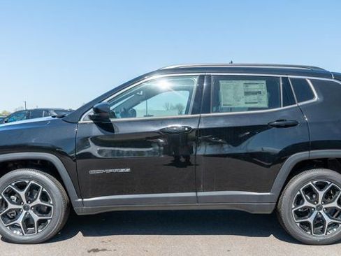 New 2026 Jeep Compass Limited AWD/4WD image 9
