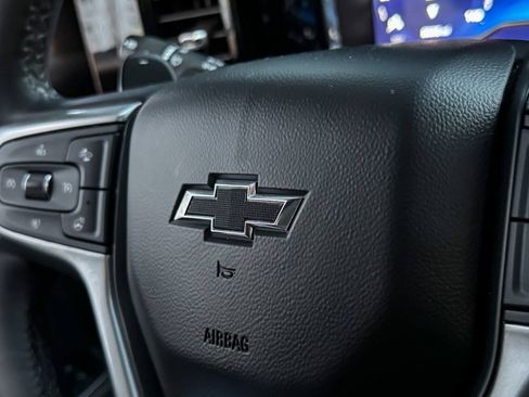 Used 2023 Chevrolet Silverado 1500 LT Trail Boss w/ Convenience Package II AWD/4WD image 22
