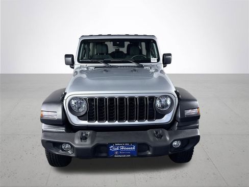 Certified 2024 Jeep Wrangler Sport S image 3