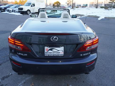 Used 2010 Lexus IS 250C image 12