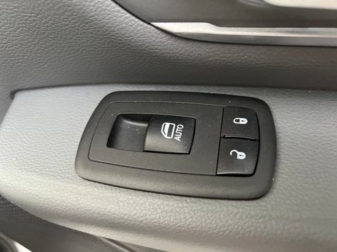 Used 2021 RAM 1500 Big Horn RWD image 30