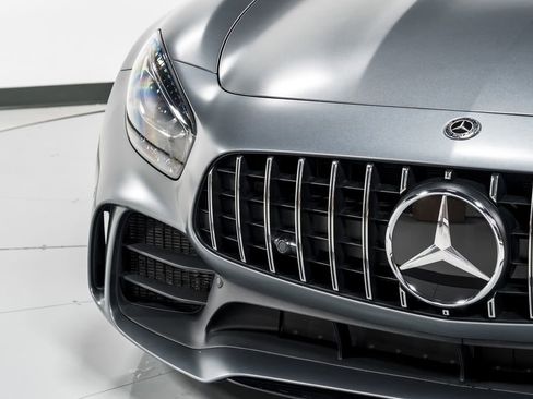 Used 2018 Mercedes-Benz AMG GT R image 35