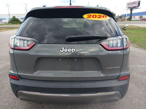 Used 2020 Jeep Cherokee Limited FWD image 6