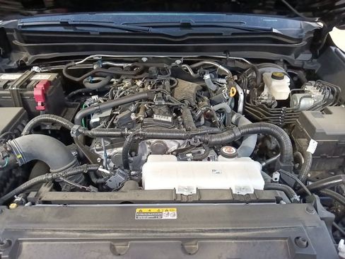 Used 2024 Toyota Tacoma SR AWD/4WD image 33
