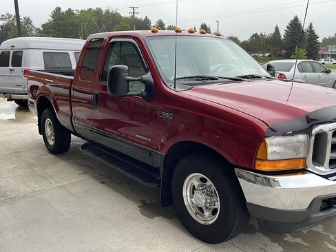 Used 2001 Ford F350 Lariat RWD image 9