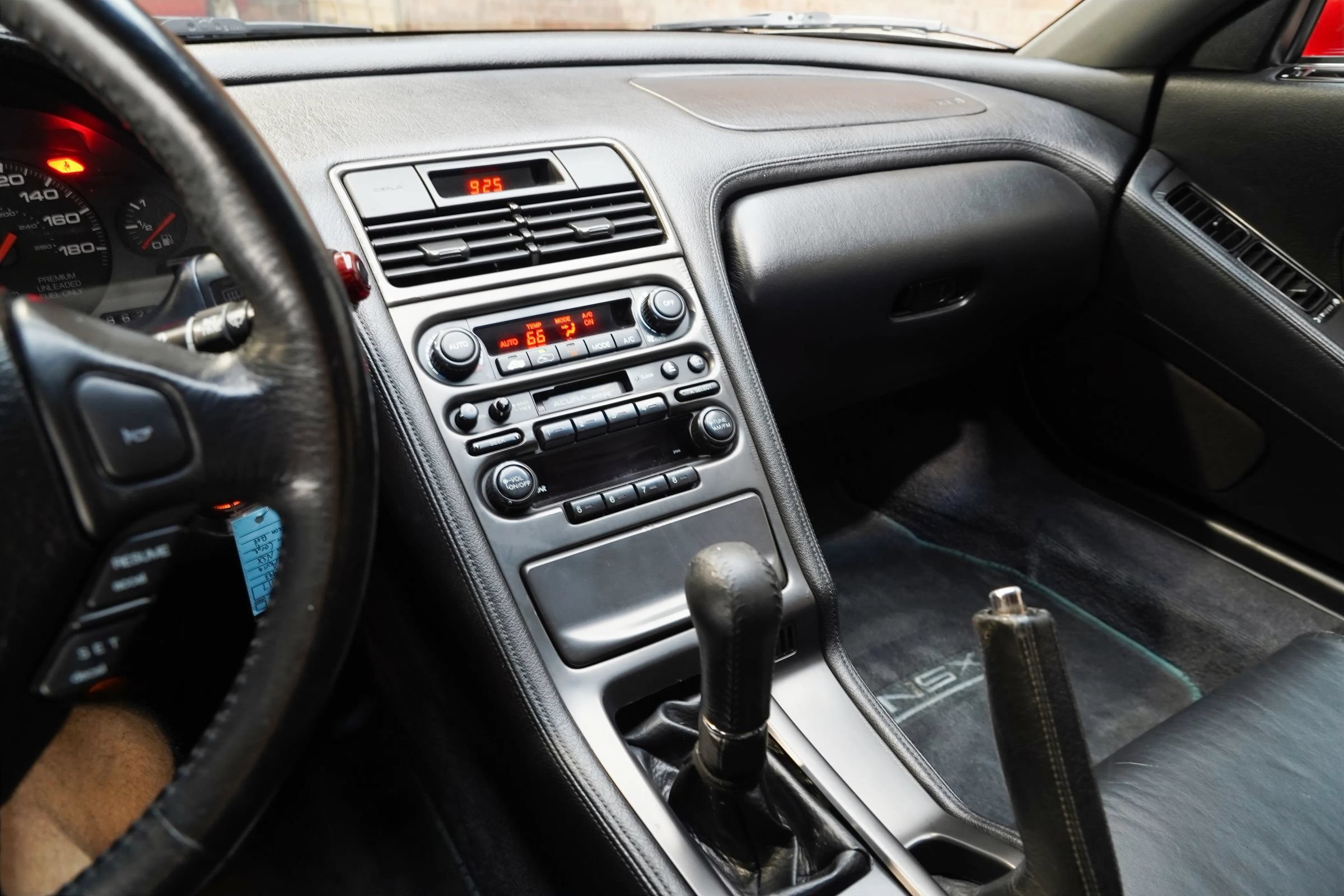 Used 1993 Acura NSX RWD image 54