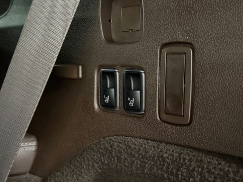 Used 2019 Mercedes-Benz GLS 450 4MATIC image 22
