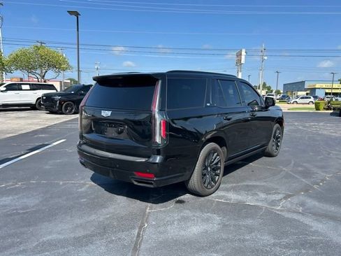 Certified 2024 Cadillac Escalade Sport Platinum w/ LPO, ONYX Package AWD/4WD image 6