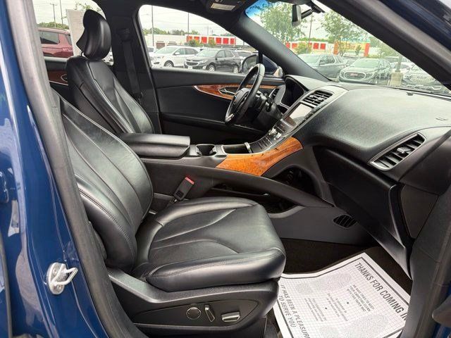 Used 2019 Lincoln Nautilus Reserve FWD image 23