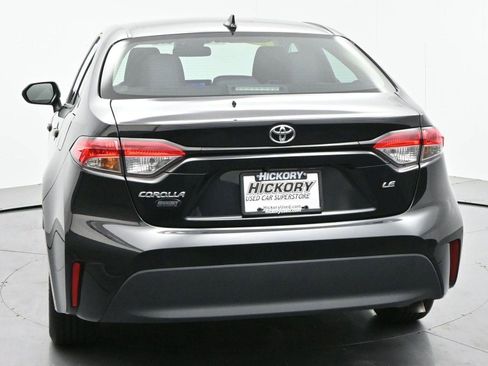 Used 2023 Toyota Corolla LE FWD image 6