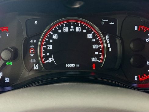 Used 2025 Dodge Durango GT image 13