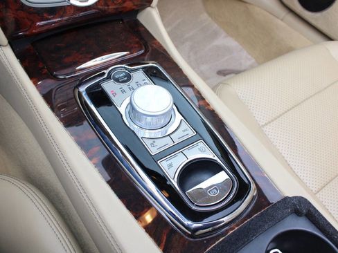 Used 2011 Jaguar XK Convertible image 26