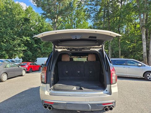 Used 2021 Chevrolet Tahoe High Country w/ Premium Package image 7