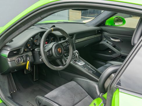 Used 2019 Porsche 911 GT3 RS RWD image 53