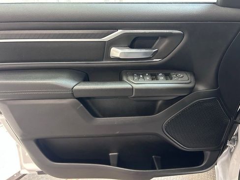 Used 2025 RAM 1500 Big Horn AWD/4WD image 4