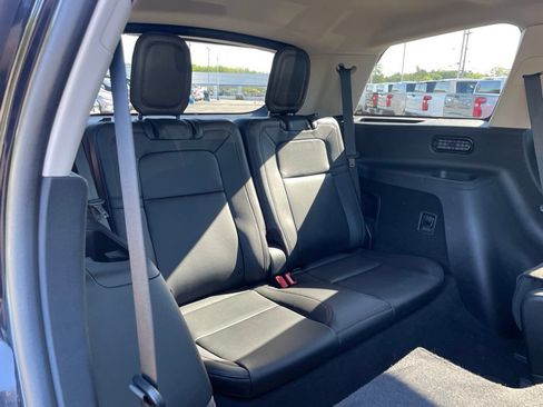 Used 2023 Lincoln Aviator Reserve w/ Jet Package AWD/4WD image 28