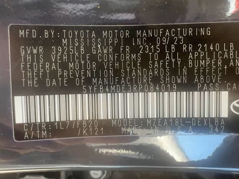 Used 2024 Toyota Corolla LE FWD image 19