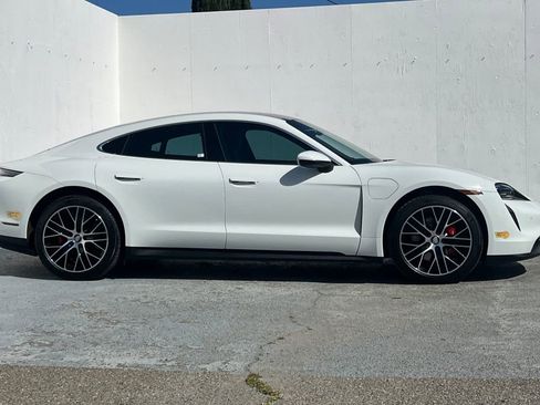 Used 2021 Porsche Taycan 4S AWD/4WD image 2