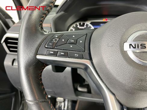 Used 2022 Nissan Altima 2.5 SR FWD image 15