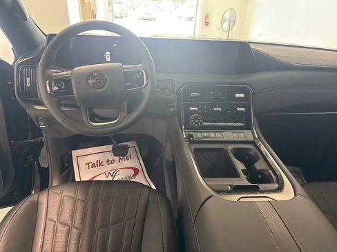 Certified 2025 Nissan Armada PRO-4X w/ Pro-4X Premium Package AWD/4WD image 15