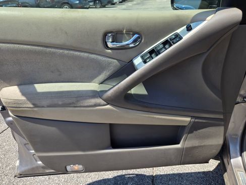 Used 2009 Nissan Murano S w/ Convenience Pkg FWD image 14