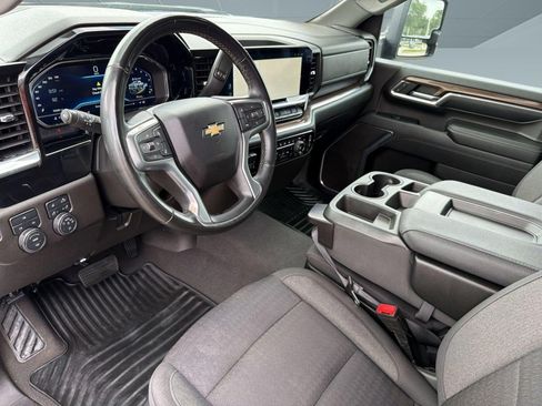 Certified 2024 Chevrolet Silverado 2500 LT w/ Texas Edition AWD/4WD image 4