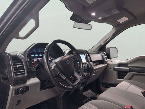 Used 2017 Ford F150 XLT w/ Equipment Group 302A Luxury AWD/4WD image 11