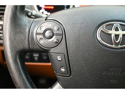 Used 2012 Toyota Sequoia Platinum image 47