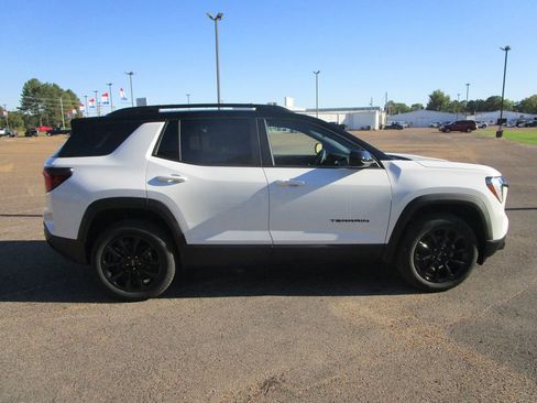 New 2026 GMC Terrain Elevation w/ Elevation Premium Package image 6