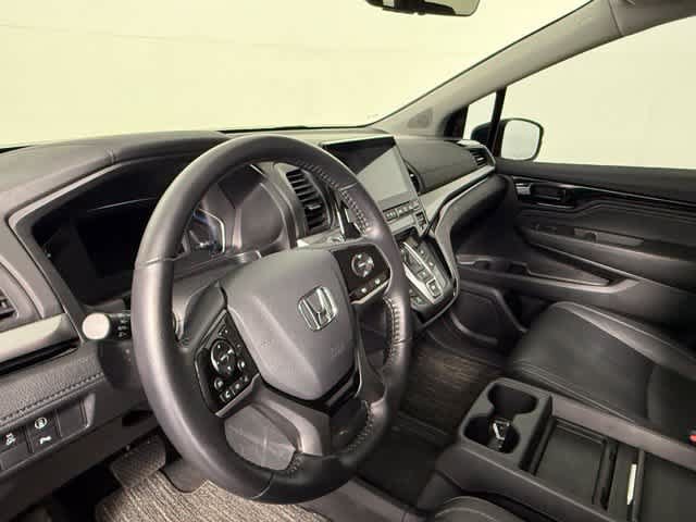 Used 2024 Honda Odyssey Touring image 14