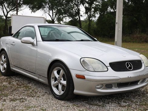 Used 2001 Mercedes-Benz SLK 320 image 15
