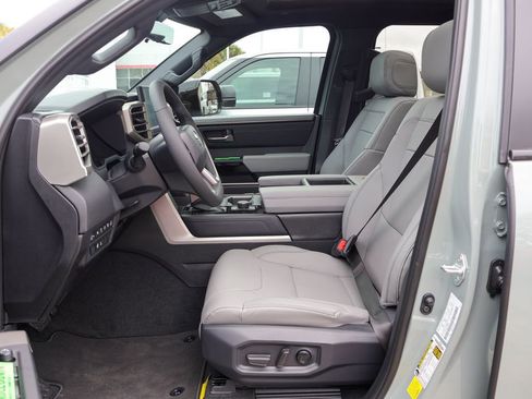 New 2026 Toyota Tundra Limited image 7