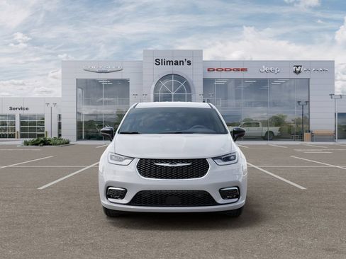 New 2026 Chrysler Pacifica Select FWD image 7