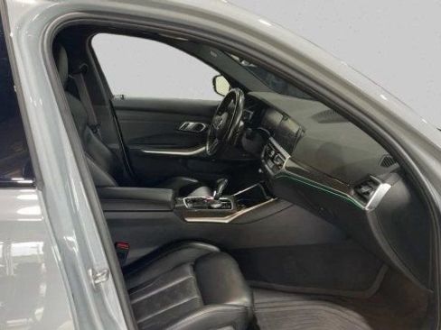 Used 2021 BMW M3 Competition w/ Executive Package RWD image 20