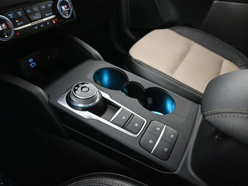 Used 2021 Ford Escape Titanium w/ Titanium Elite Package image 31